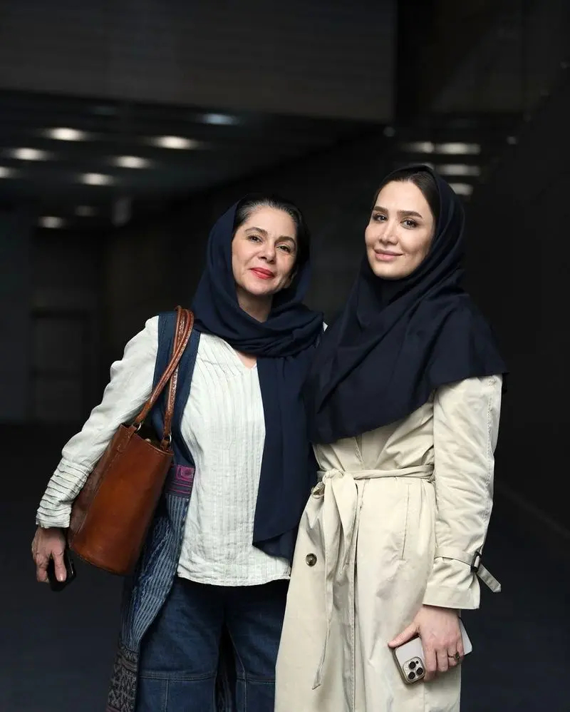 سارا روستاپور و مستانه مهاجر