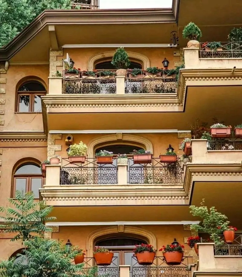 خانه های زیبای نیاوران