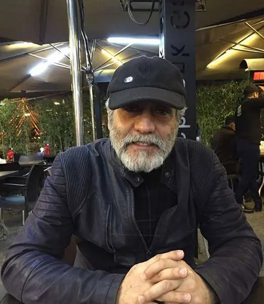 بیژن امکانیان 