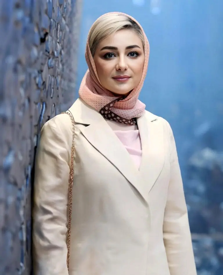 ویداجوان-1-768x947