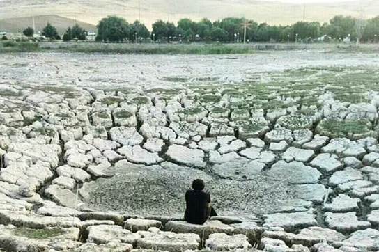 سراب نیلوفر