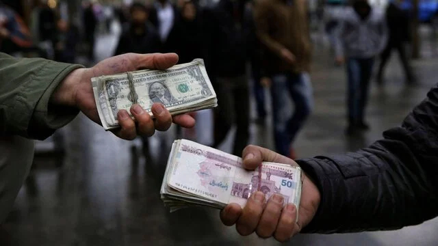 پایانی بر یک عمر دلارپاشی