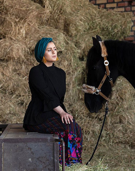 biography-fatima-baharmast25