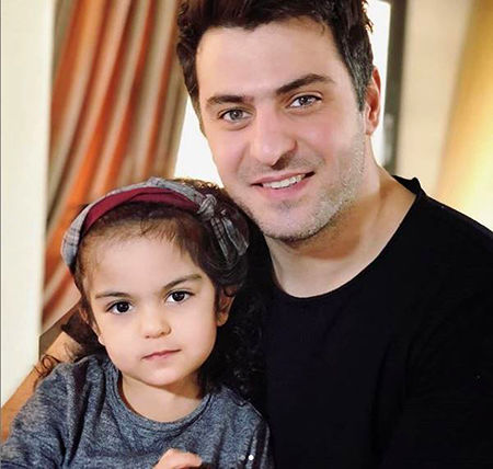 سید علی ضیا ,مادر علی ضیا