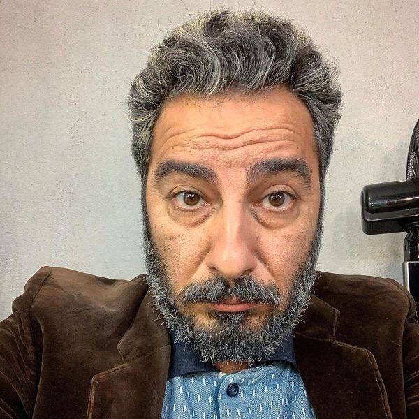 نوید محمدزاده