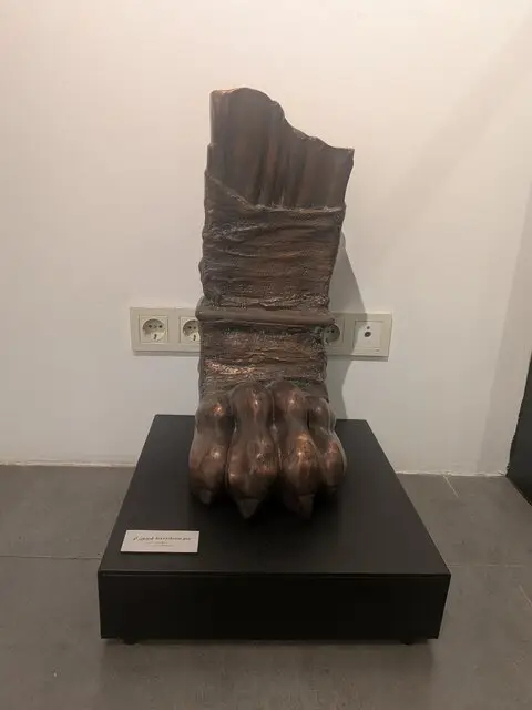 ضیافتی برای هنرمندان مدرن ایران