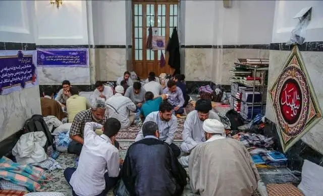 اعتکاف، فرصتی برای رهایی از مادیات و پالایش روح انسان است