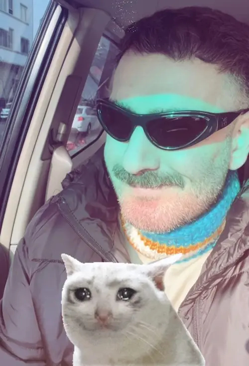 عینک خاص نیما شعبان‌نژاد