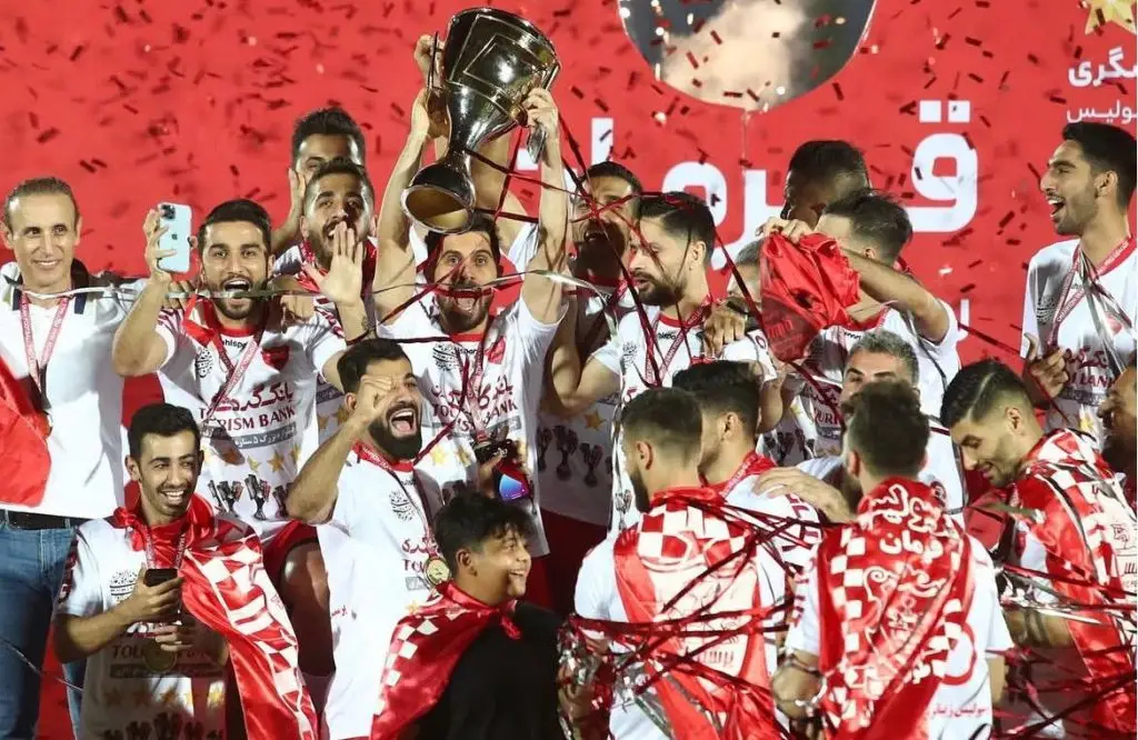 بیوگرافی امید عالیشاه عالیجناب پرسپولیس