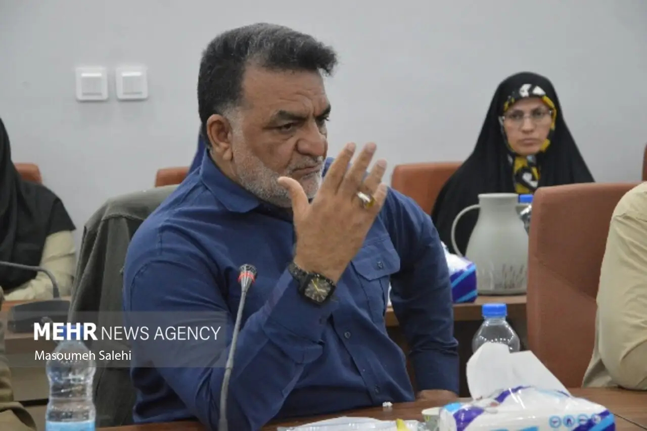 دورهمی رزمندگان و هنرمندان «کاکام قاسم» در بندرعباس برگزار شد