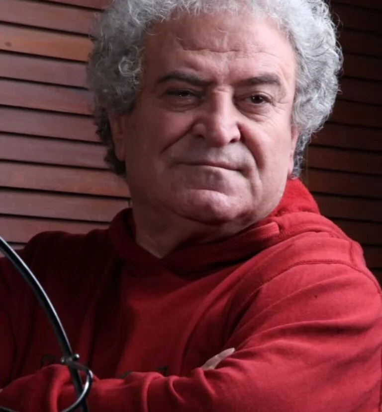 کاظم هژیرآزاد نویسنده⁩