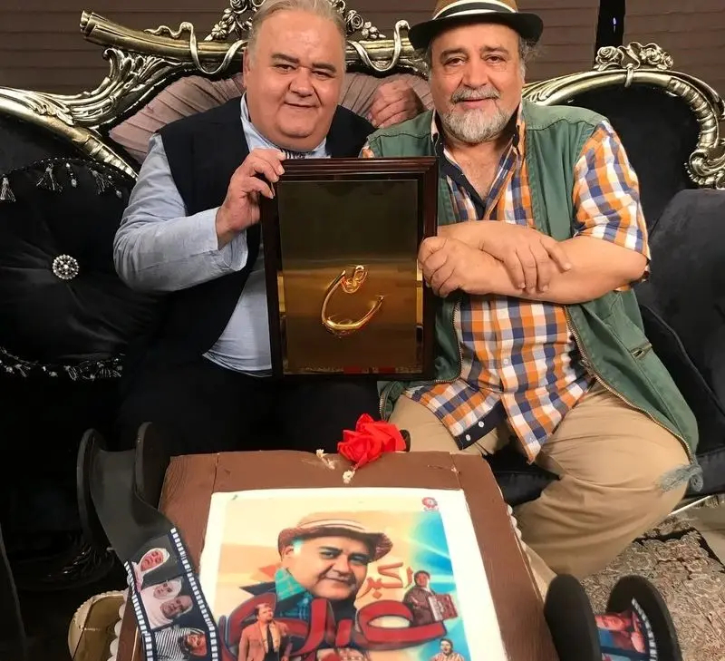 چیدمان منزل اکبر عبدی