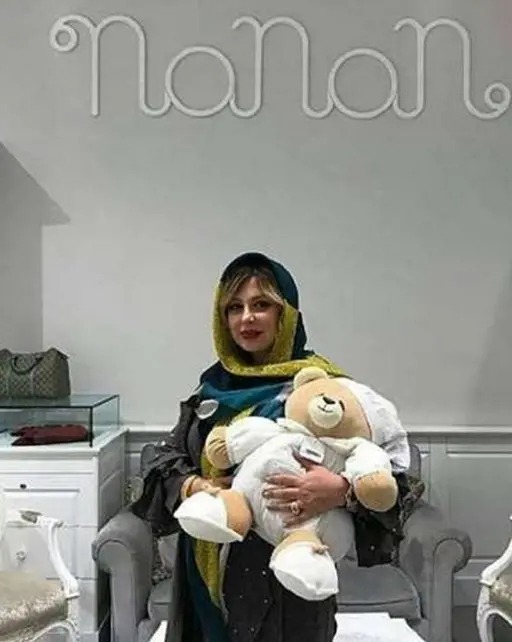 نیوشا ضیغمی