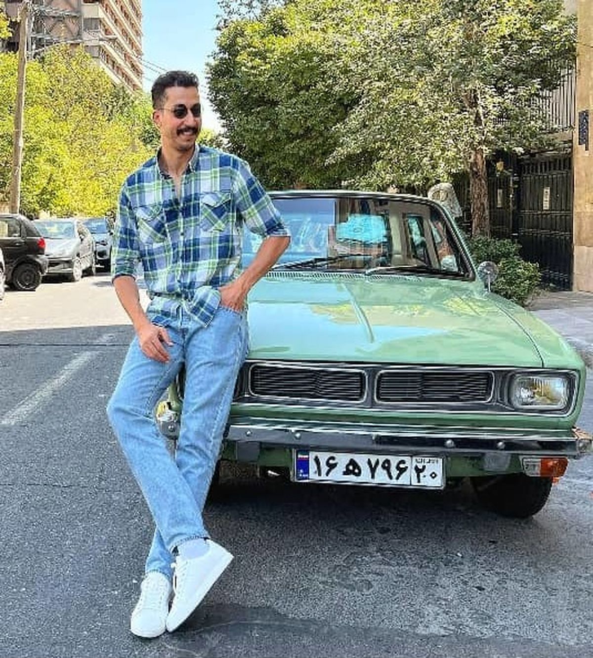 بهرام افشاری