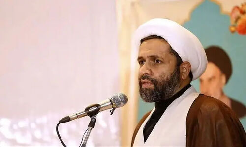 امام جمعه شهرکرد هشدار داد: نسل امروز چگونه در برابر جنگ نرم ایستادگی می‌کند؟
