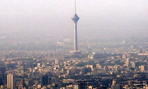 کاهش نسبی آلودگی هوای تهران پس از بارش برف؛ شاخص امروز در محدوده زرد قرار گرفت