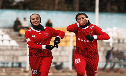 زن‌های پرسپولیس با گل زودهنگام، سرنوشت سقوط را تغییر دادند!
