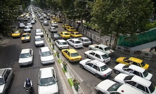 ترافیک سنگین و نفس‌گیر در بزرگراه‌های اصلی تهران؛ کدام مسیرها درگیر هستند؟
