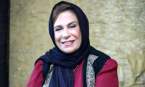 گوهر خیراندیش ۷۱ ساله در کنار عمو پورنگ با استایلی که همه را شگفت‌زده کرد!