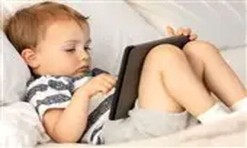 چگونه اسکرول بی‌پایان خاطرات نوستالژیک کودکی را محو کرد؟