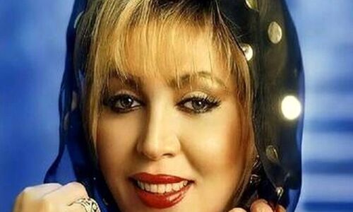 چیدمان خانه‌ سحر دختر ناز مهستی در حضور مادر و خاله‌اش هایده؛ از دیوار های شیشه ای تا ستون های سلطنتی و گیاهان زینتی و مبلمان مدرن