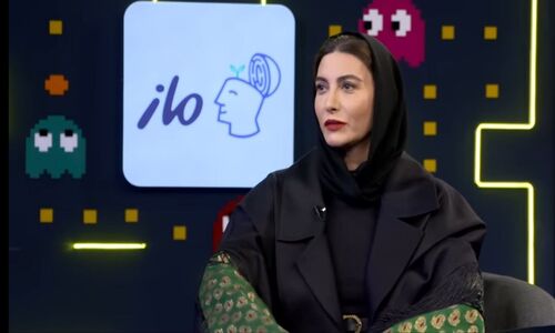 فریاد سوزناک فریبا نادری در مراسم تشییع همسر اولش مسعود رسام