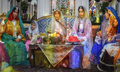 چرا استایل زنان قاجار در «بامداد خمار» این‌قدر واقعی به نظر می‌رسد؟ نکاتی که نمی‌دانستید!