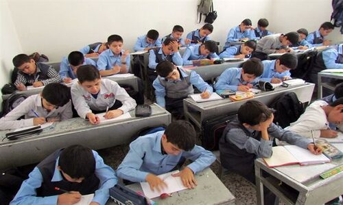 رشد چشمگیر آموزش در قشم؛ 310 کلاس درس جدید بهره‌برداری شد!