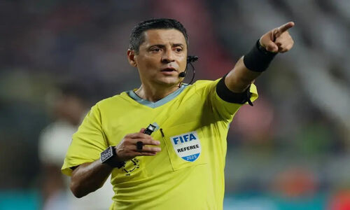 گل مشکوک و جنجال VAR در برد پرسپولیس مقابل شمس‌آذر؛ فغانی چگونه تصمیم گرفت؟
