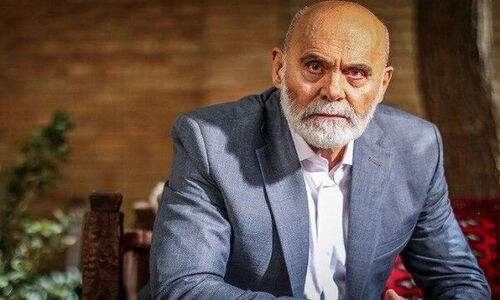 شوخی بی‌نظیر جمشید هاشم پور با جواد عزتی که همه را به خنده انداخت!