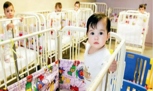 چرا زنان مجرد هنوز نمی‌توانند نوزاد را به فرزندخواندگی بگیرند؟ توضیح مدیر بهزیستی درباره محدودیت‌ها