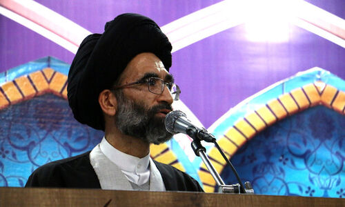 امام جمعه کاشان: فعالیت‌های قرآنی، کلید طلایی ساخت تمدن بزرگ اسلامی است!