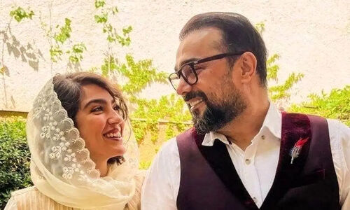 ماجرای بامزه آشنایی و ازدواج سپند امیرسلیمانی با همسرش مونا کرمی