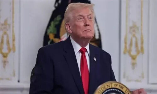 ترامپ: تصاویر توقیف نفتکش در سواحل ونزوئلا به‌زودی منتشر می‌شود!