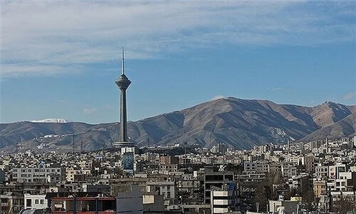 هوای تهران پس از باران نفس راحت کشید؛ کیفیت به وضعیت قابل قبول رسید