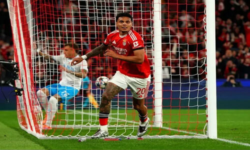 مورینیو چگونه بنفیکا را مقابل ناپولی به نمایش گذاشت؟ یک درس تاکتیکی بی‌نظیر!
