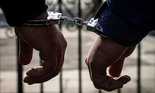 شکار سارق زورگیر مسلح در کاشان؛ دستگیری کمتر از 24 ساعت پس از جنایت!