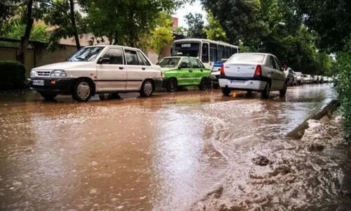 بارش‌های شدید باران در چابکسر؛ آیا آماده مقابله هستید؟