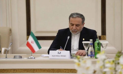عراقچی در واکنش به همتای لبنانی: چرا دعوت متقابل ایران بی‌پاسخ ماند؟