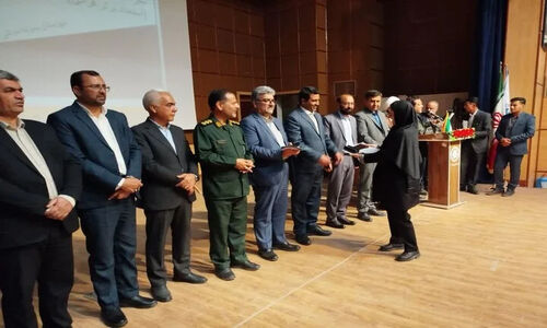 بردسکن درخشان‌تر از همیشه؛ دانش‌آموزان موفق کنکور ۱۴۰۴ افتخارآفرینی کردند!