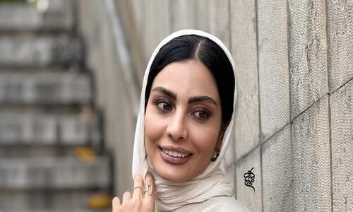 خاطره خنده دار صحرا اسداللهی: خواستگاری داشتم میوه فروش بود انقدر عاشق من بود تا من بهش گفتم نه، گفت صحرا تو اگه زن من نشی من خودمو می‌کشم 6 روز بعد رفت دختر داییشو گرفت