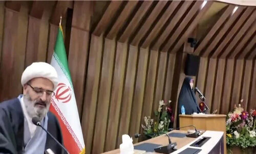 مادران؛ ستون‌های بی‌صدای مقاومت و پایداری در شرایط سخت