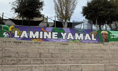 تخریب جنجالی دیوارنگاره یادبود لامین در محله لاتورِتا؛ اهالی در شوک!