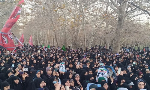 پارک ملت مشهد به صحنه بزرگ‌ترین اجتماع فاطمی مدافعان عفاف و حجاب تبدیل شد!