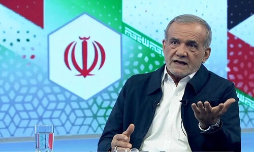 پزشکیان: وعده «بنزین گران نمی‌شود» چگونه زیر فشار اقتصادی رنگ باخت؟