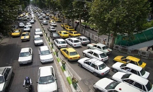 ترافیک سنگین و نفس‌گیر در معابر کلانشهر تهران؛ کدام مسیرها بیشترین بار را دارند؟