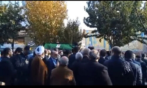 مردم سمنان چگونه با دستانشان آیت‌الله شاهچراغی را تا ابد بدرقه کردند؟