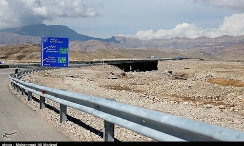 چرا دریافت عوارض ۳ آزادراه دوباره به حالت دستی برگشت؟ عقبگردی عجیب در مدیریت آزادراه‌ها
