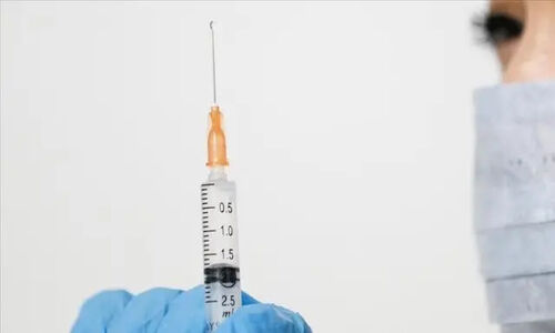 پژوهش شگفت‌انگیز فرانسوی: واکسن mRNA کرونا، کلید کاهش مرگ‌ومیر گسترده!