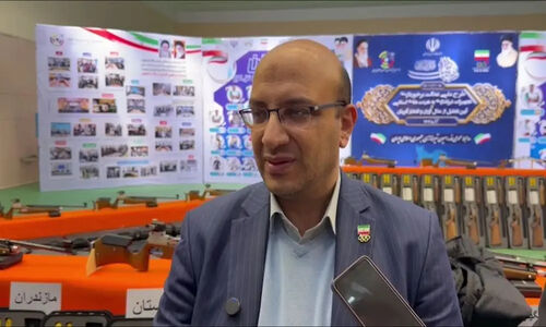 علی نژاد به جواد خیابانی واکنش نشان داد؛ آیا حرف‌های جنجالی تغییر می‌کند؟